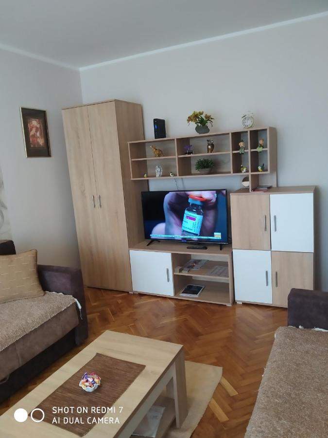 Apartman Ivan Vrdnik Dış mekan fotoğraf